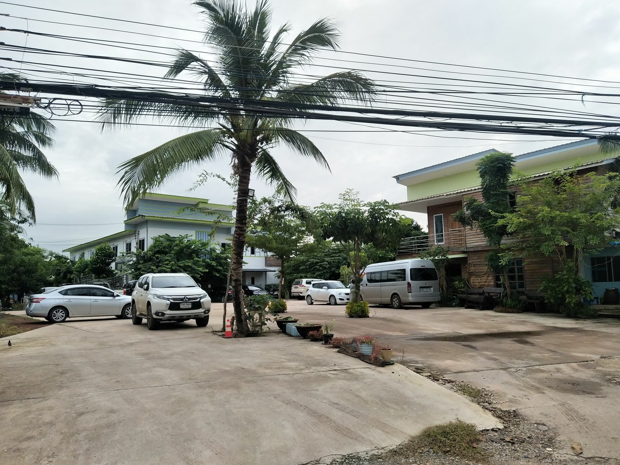 Ausgust Riverside Resort Prachinburi Exterior photo